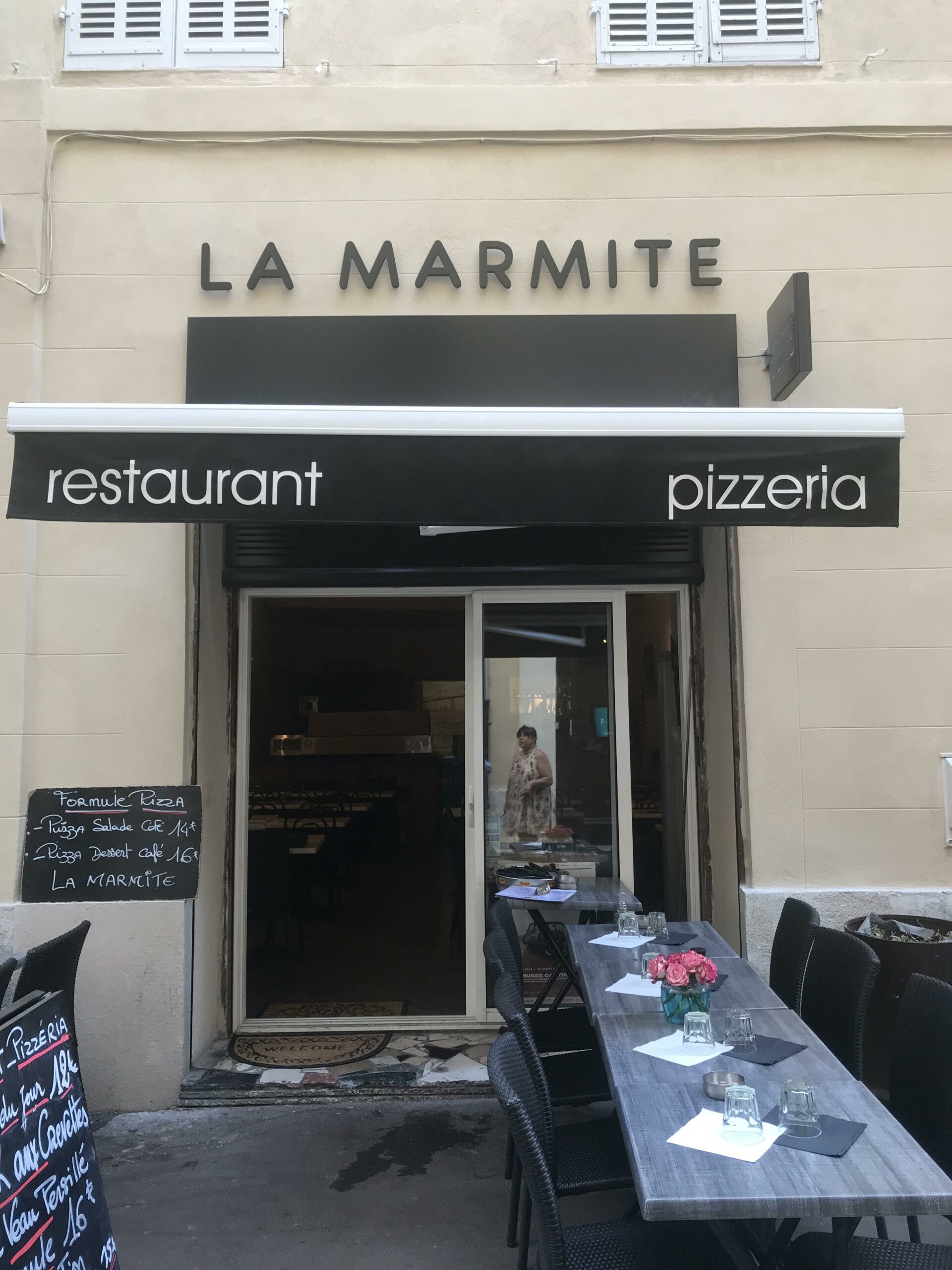 LA MARMITE